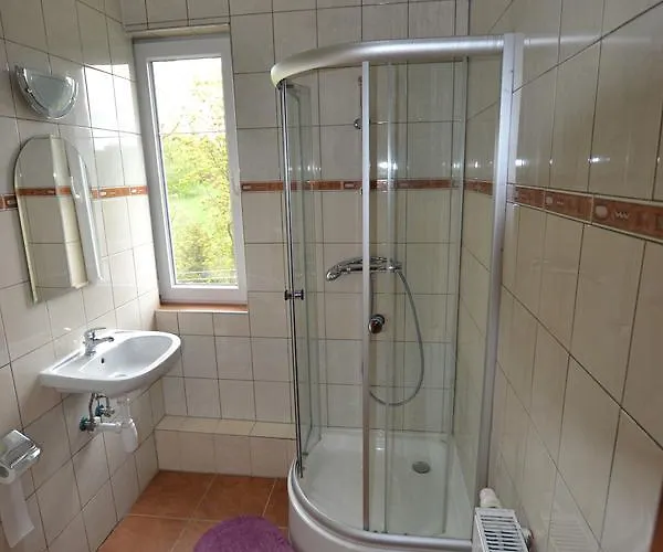 Летний дом Zagroda Agroturystyczna Wiecha Mieroszow